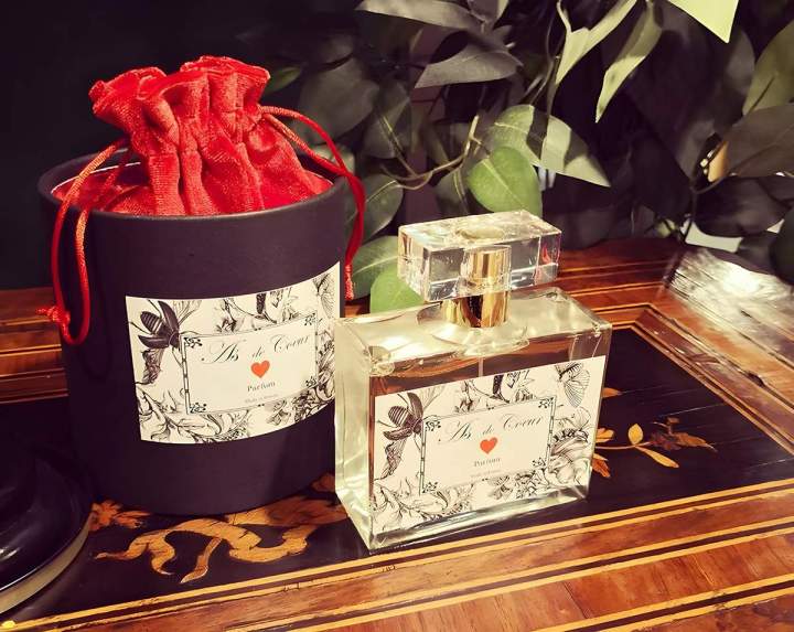Une sélection de parfums élaborée à Grasse